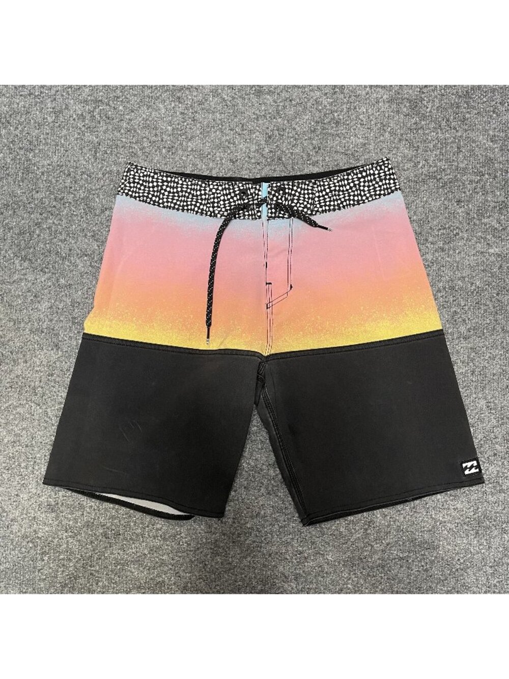 Billabong Fifty50 Pro Boys Swim Trunks Gradient Black Board Shorts Size 25